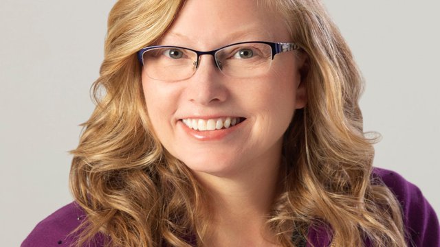 Dr. Amy Brooks cropped
